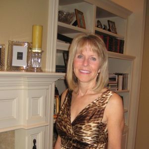 Meet your Posher, Zella